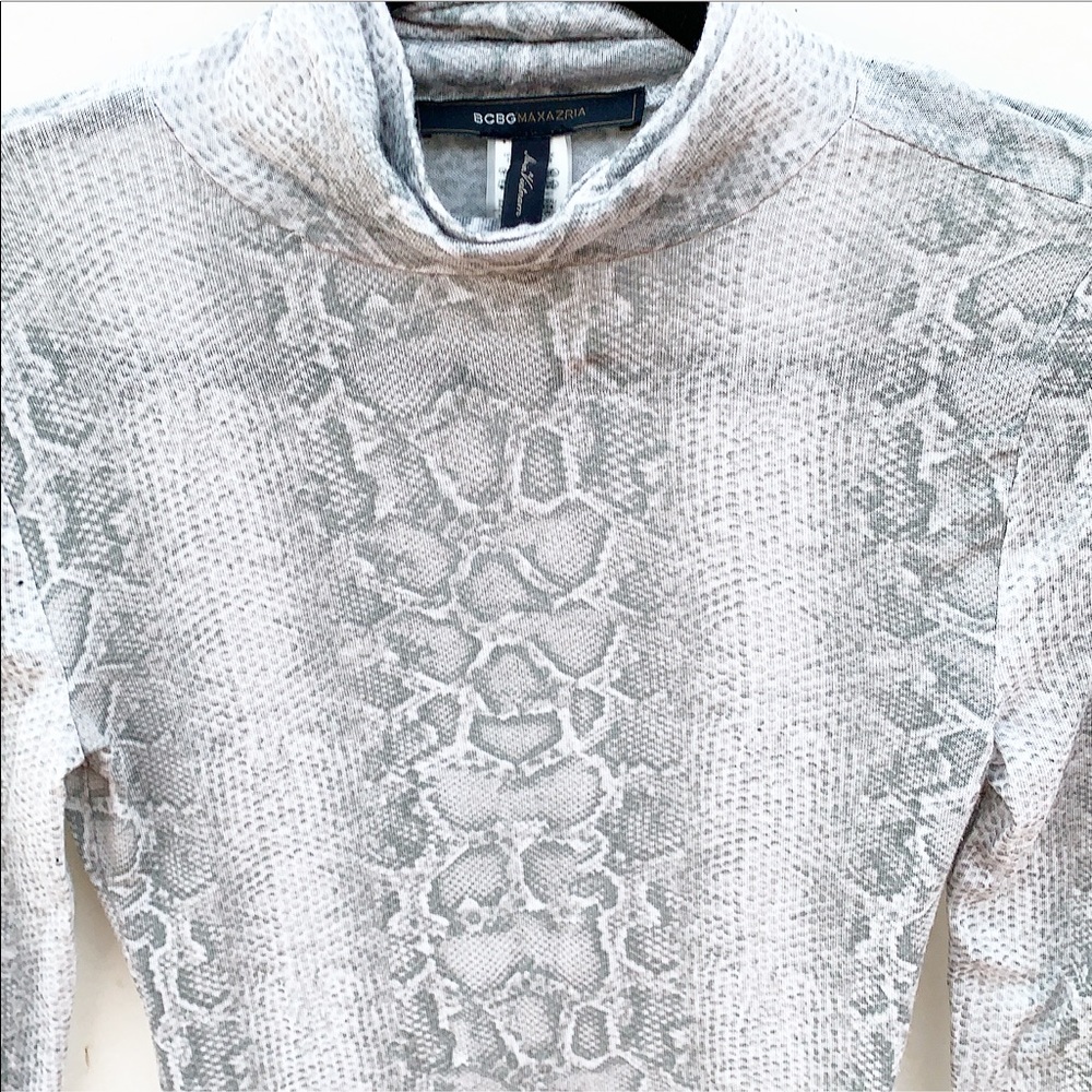 Bcbgmaxazria Snake Python Print Turtleneck Top - image 4